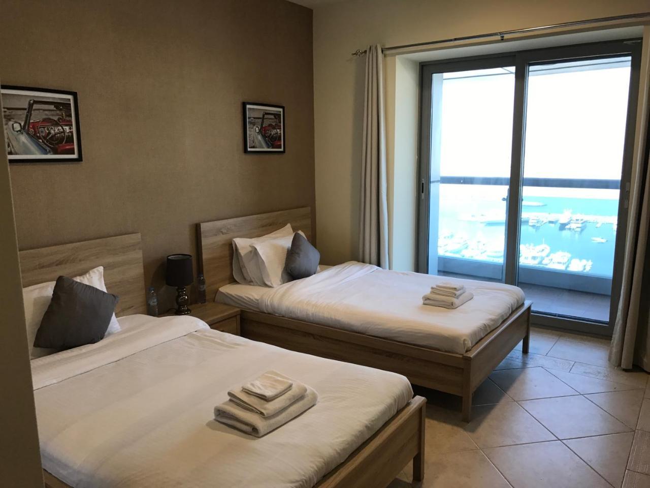 Yanjoon Holiday Homes - Princess Tower Apartments ドバイ エクステリア 写真